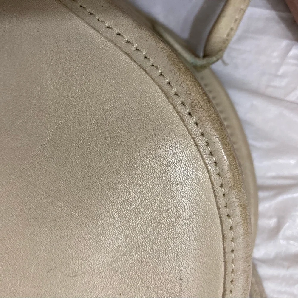Coach vintage cream “bone” leather kimball bag